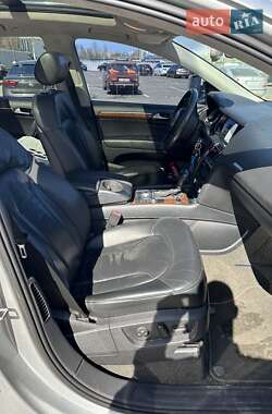 Внедорожник / Кроссовер Audi Q7 2007 в 