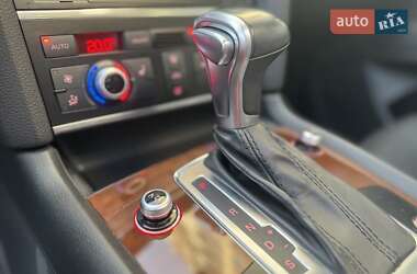 Позашляховик / Кросовер Audi Q7 2013 в 