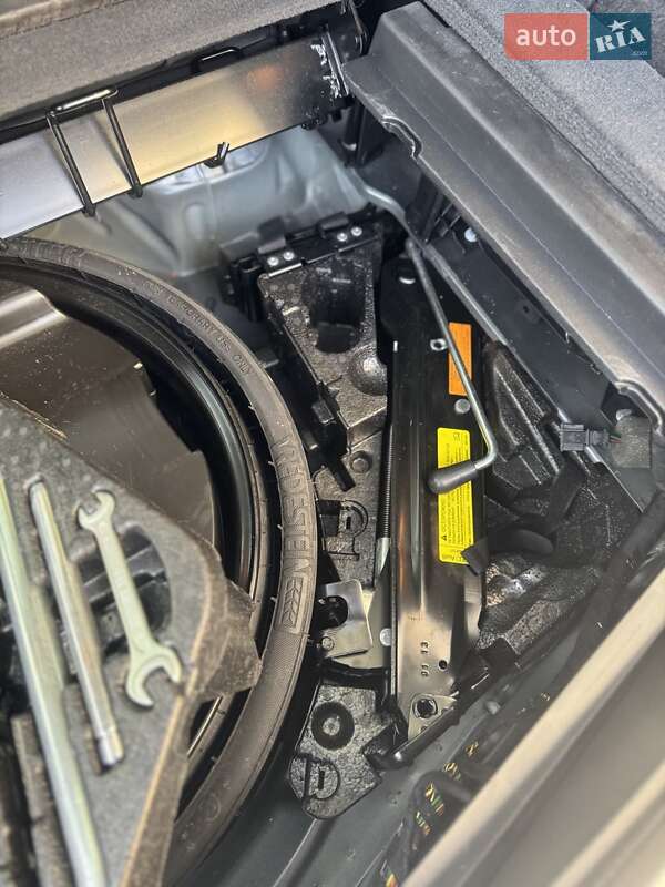 Внедорожник / Кроссовер Audi Q7 2013 в Дрогобыче