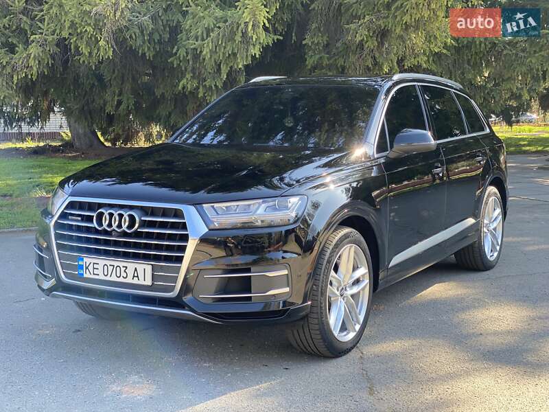 Audi Q7 2016