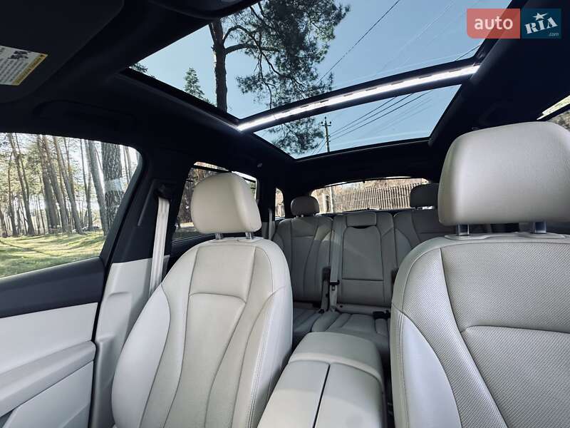 Внедорожник / Кроссовер Audi Q7 2017 в Житомире