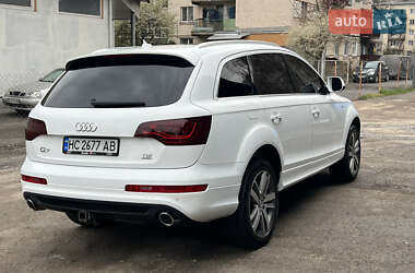 Позашляховик / Кросовер Audi Q7 2011 в 