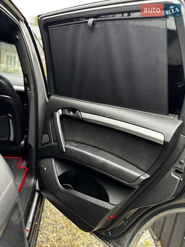 Внедорожник / Кроссовер Audi Q7 2012 в Яремче