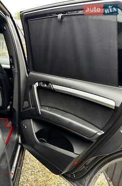 Внедорожник / Кроссовер Audi Q7 2012 в 