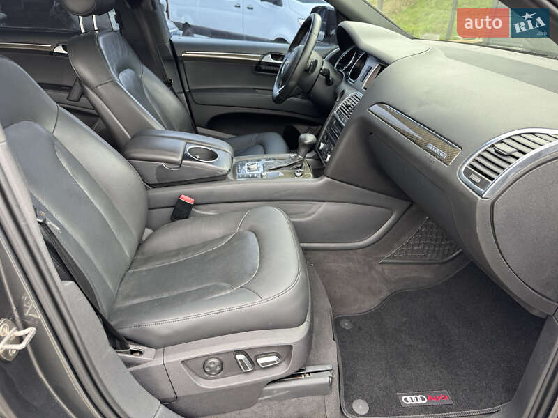 Внедорожник / Кроссовер Audi Q7 2015 в Львове
