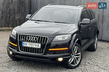 Внедорожник / Кроссовер Audi Q7 2013 в 