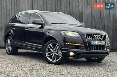 Внедорожник / Кроссовер Audi Q7 2013 в 