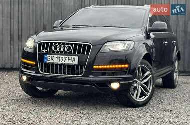 Внедорожник / Кроссовер Audi Q7 2013 в 