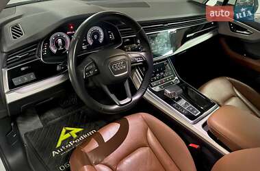 Внедорожник / Кроссовер Audi Q7 2020 в 