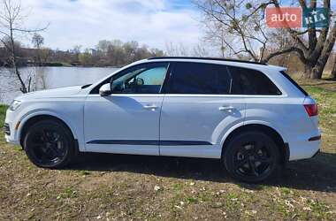 Внедорожник / Кроссовер Audi Q7 2019 в 