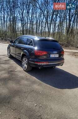 Позашляховик / Кросовер Audi Q7 2009 в 