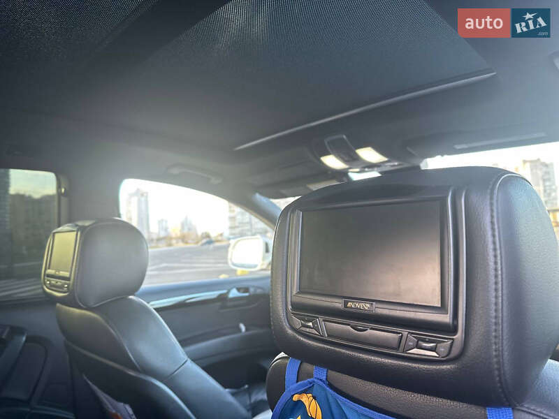 Внедорожник / Кроссовер Audi Q7 2014 в Киеве