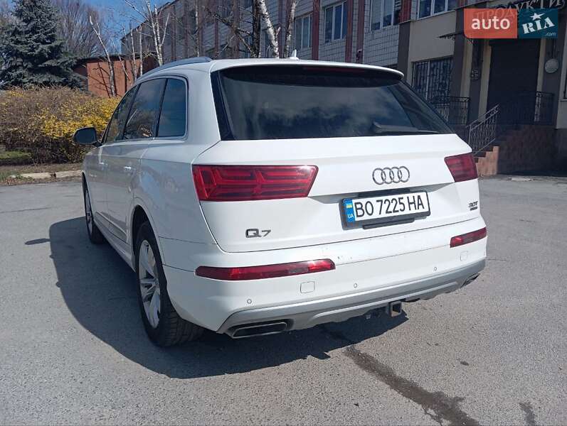 Внедорожник / Кроссовер Audi Q7 2018 в Тернополе