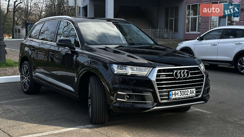 Внедорожник / Кроссовер Audi Q7 2019 в Одессе