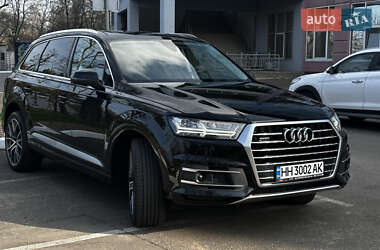 Внедорожник / Кроссовер Audi Q7 2019 в 