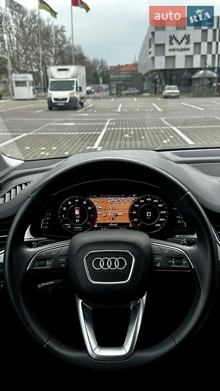 Внедорожник / Кроссовер Audi Q7 2019 в Одессе