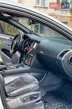 Внедорожник / Кроссовер Audi Q7 2008 в 