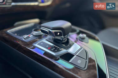 Внедорожник / Кроссовер Audi Q7 2018 в 