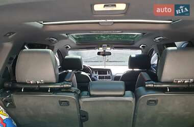 Внедорожник / Кроссовер Audi Q7 2015 в 