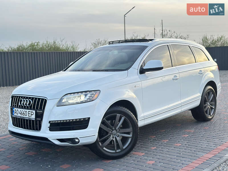 Внедорожник / Кроссовер Audi Q7 2013 в 