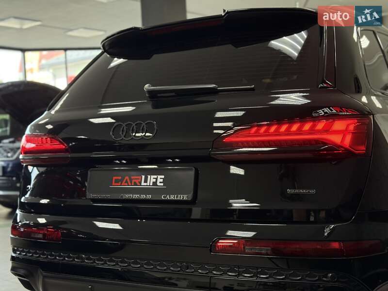 Позашляховик / Кросовер Audi Q7 2025 в Тернополі