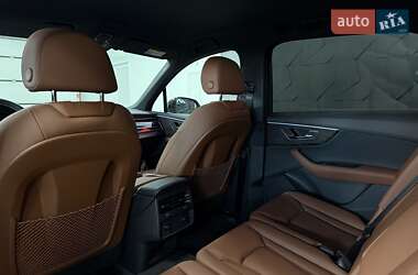 Внедорожник / Кроссовер Audi Q7 2025 в 