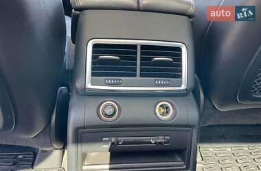 Внедорожник / Кроссовер Audi Q7 2013 в 