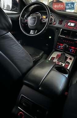 Внедорожник / Кроссовер Audi Q7 2007 в 