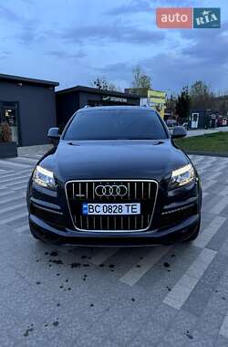 Внедорожник / Кроссовер Audi Q7 2012 в 