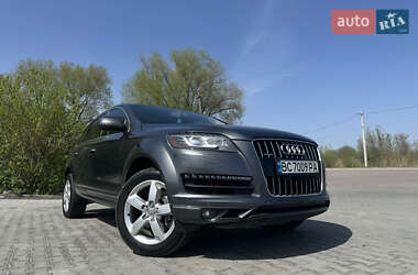 Внедорожник / Кроссовер Audi Q7 2014 в 