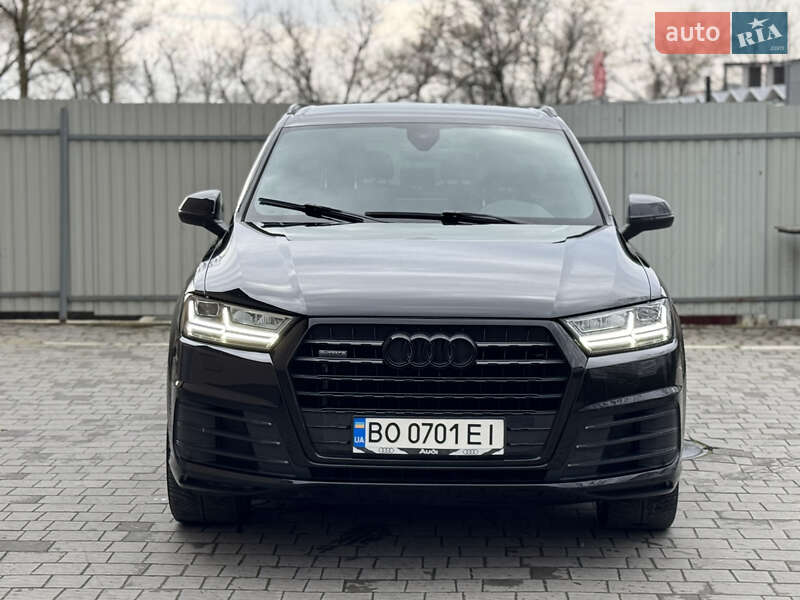 Внедорожник / Кроссовер Audi Q7 2015 в Тернополе