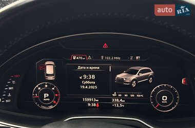 Внедорожник / Кроссовер Audi Q7 2015 в 