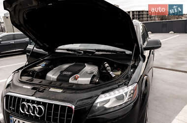 Внедорожник / Кроссовер Audi Q7 2013 в 