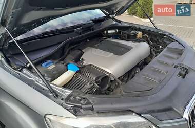 Внедорожник / Кроссовер Audi Q7 2008 в 