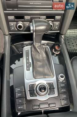 Внедорожник / Кроссовер Audi Q7 2011 в 