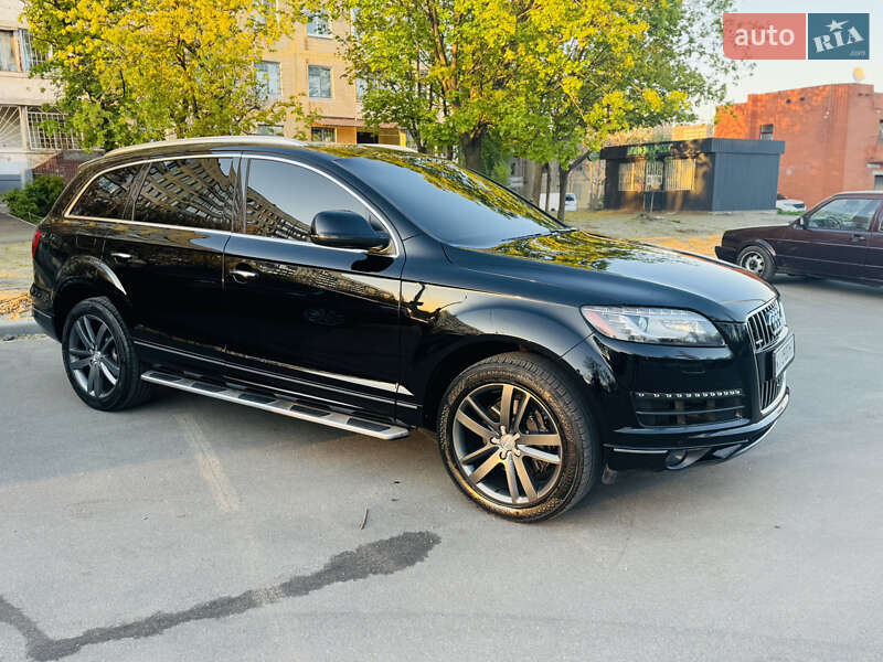 Audi Q7 2013