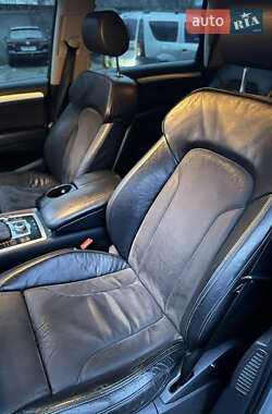 Внедорожник / Кроссовер Audi Q7 2007 в 
