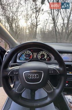 Внедорожник / Кроссовер Audi Q7 2013 в 