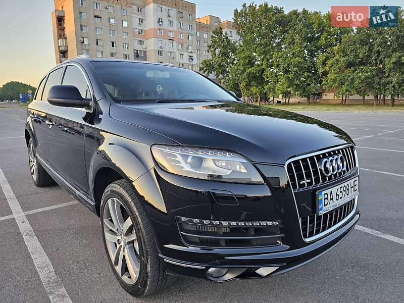 Audi Q7 2013