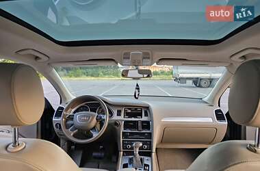 Внедорожник / Кроссовер Audi Q7 2013 в 