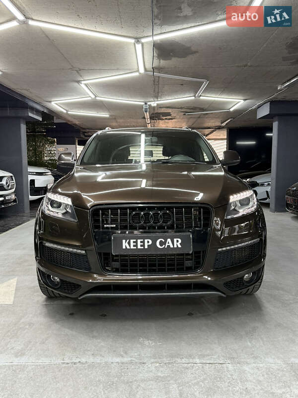 Позашляховик / Кросовер Audi Q7 2015 в Одесі