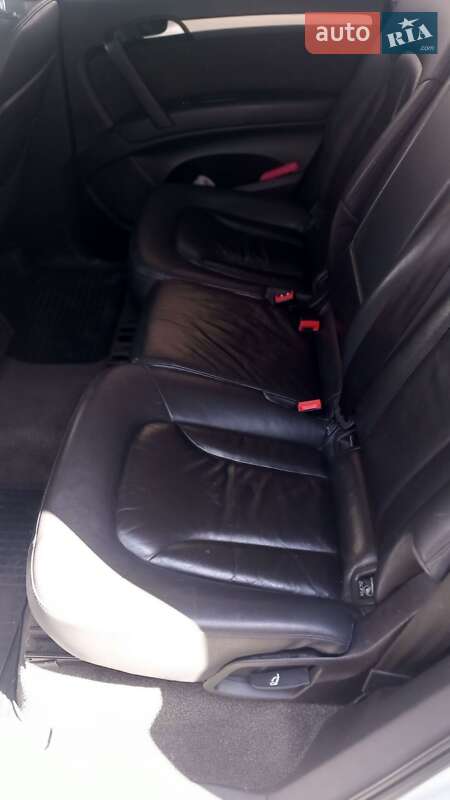 Внедорожник / Кроссовер Audi Q7 2007 в Каменец-Подольском