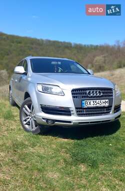 Внедорожник / Кроссовер Audi Q7 2007 в 