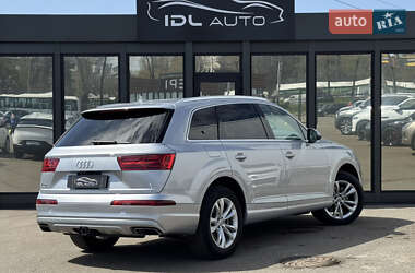 Внедорожник / Кроссовер Audi Q7 2018 в 