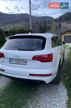 Внедорожник / Кроссовер Audi Q7 2011 в 