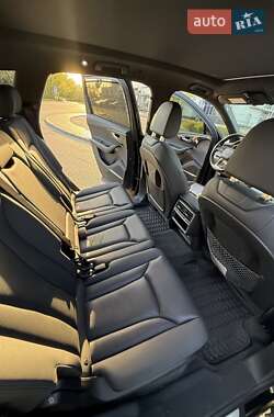 Внедорожник / Кроссовер Audi Q7 2020 в 