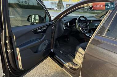 Внедорожник / Кроссовер Audi Q7 2020 в 