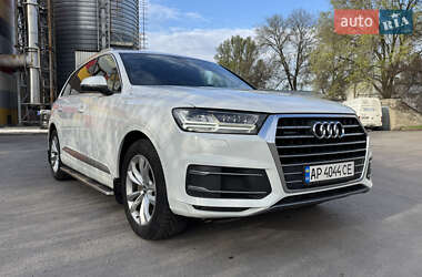 Позашляховик / Кросовер Audi Q7 2016 в 