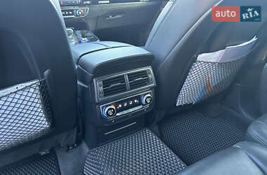 Позашляховик / Кросовер Audi Q7 2016 в 