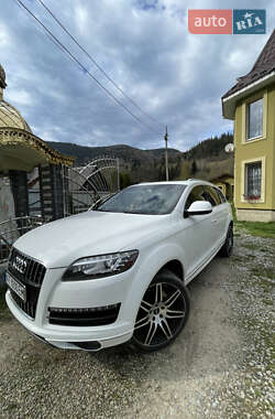 Внедорожник / Кроссовер Audi Q7 2011 в 